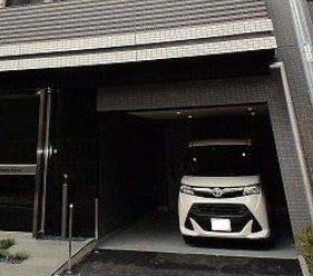 ステージグランデ新御徒町アジールコートのエントランス