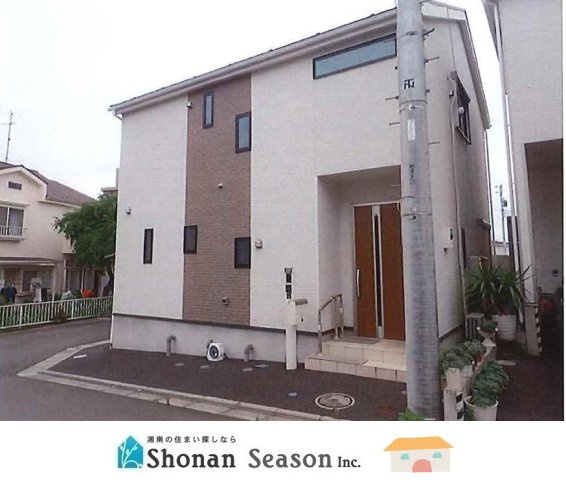 秦野市河原町　中古戸建　45.83坪の外観|＼太陽光発電システム搭載／2021年4月建築の築浅3SLDK◎　　
