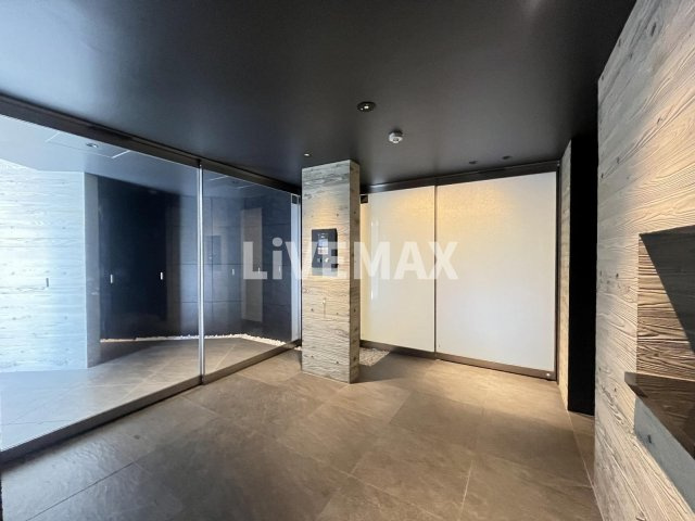 【ロビー】RELUXIA　CITY　北新宿