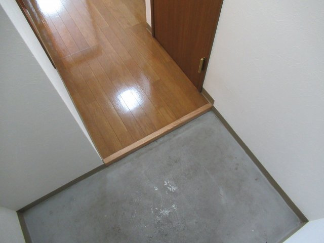 パンション白川の玄関|サンプル写真になります。