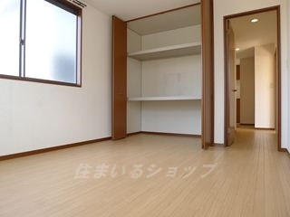 ファミールメゾンの収納