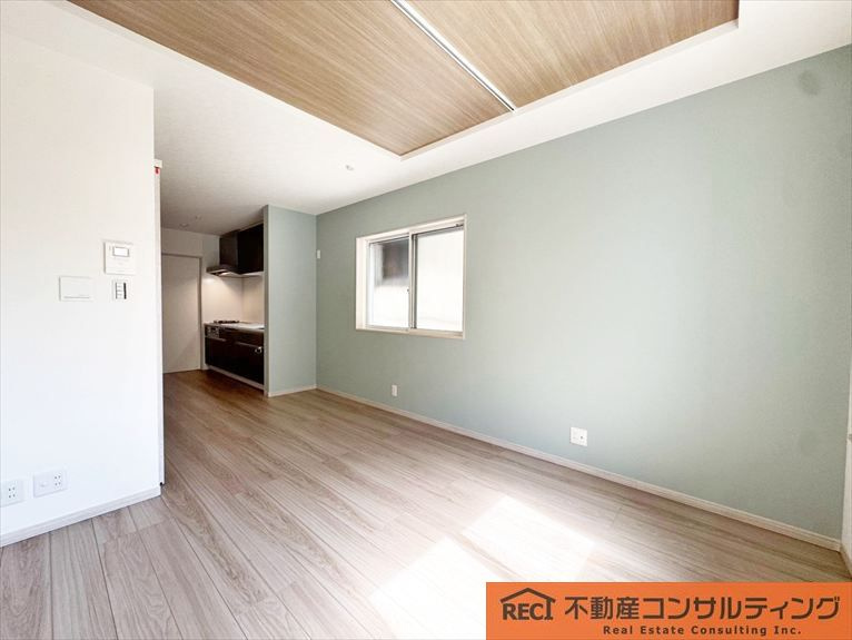 神戸市灘区大石東町2丁目　新築戸建の居間・リビング|阪神新在家駅徒歩5分＆JR六甲道駅徒歩10分の好立地♪