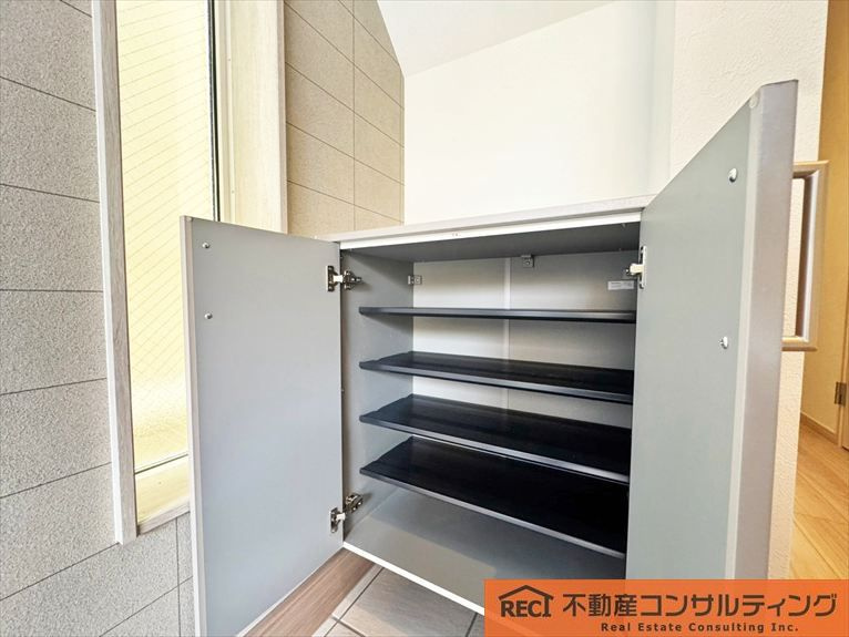神戸市灘区大石東町2丁目　新築戸建の収納