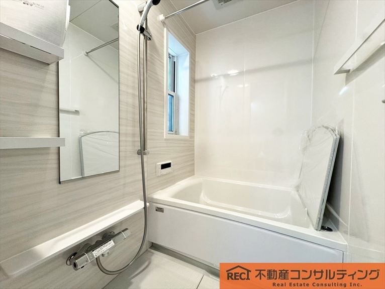 神戸市灘区大石東町2丁目　新築戸建の浴室