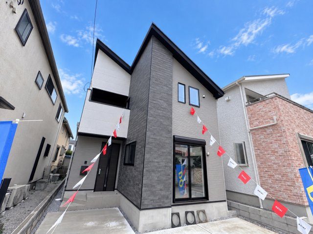 松戸市上本郷新築戸建【上本郷小学校：7分】の外観|完成済み内覧可能です！！