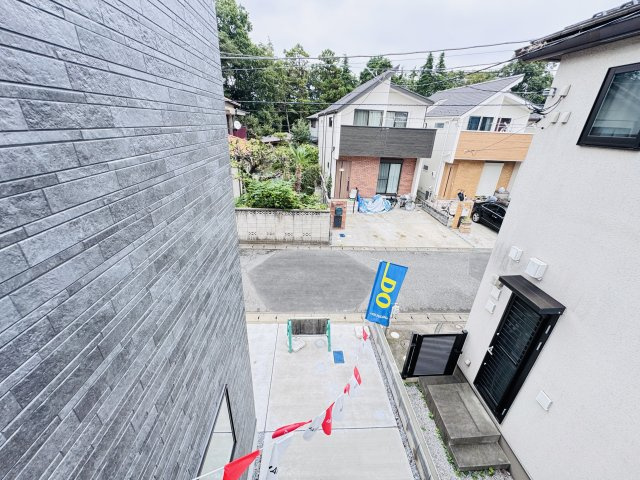 松戸市上本郷新築戸建【上本郷小学校：7分】の展望|バルコニーより道路側眺望
