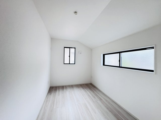 松戸市上本郷新築戸建【上本郷小学校：7分】の洋室|5.1帖洋室
