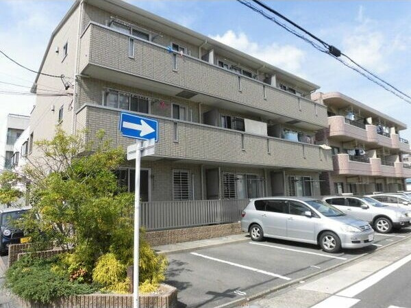 ルミエールの外観