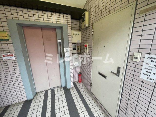 ベルザ大森南のロビー