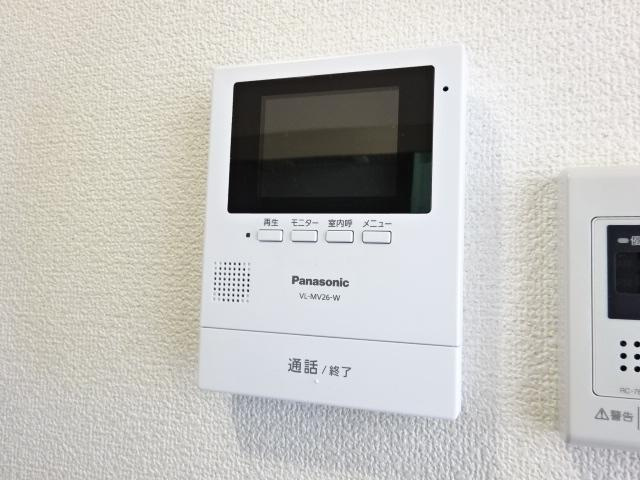 メゾンドラフォーレⅠの内装|カメラ付インターホン