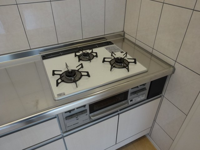 リバーサイド御笠のキッチン|3口コンロ