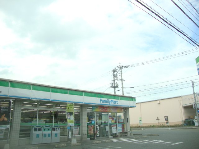 リバーサイド御笠の周辺|ファミリーマート赤間仲畑四丁目店まで550ｍ