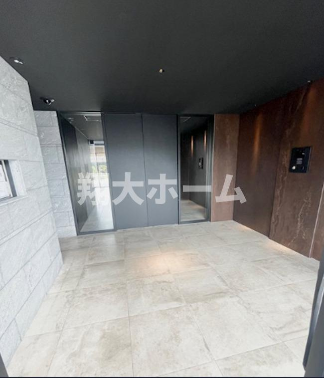 フュージョナル東墨田のエントランス
