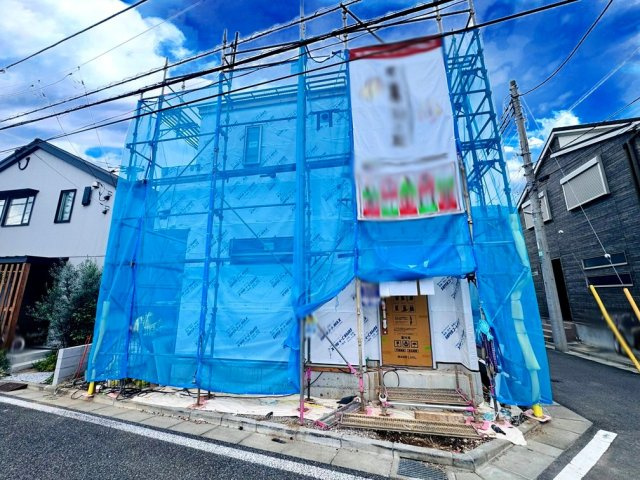 【外観】 | 練馬区土支田3丁目　新築一戸建住宅　全1棟　（成増店） | 始発駅のメリットを活かした都心部への良好なアクセスと、緑豊かな住環境が両立した魅力的な街