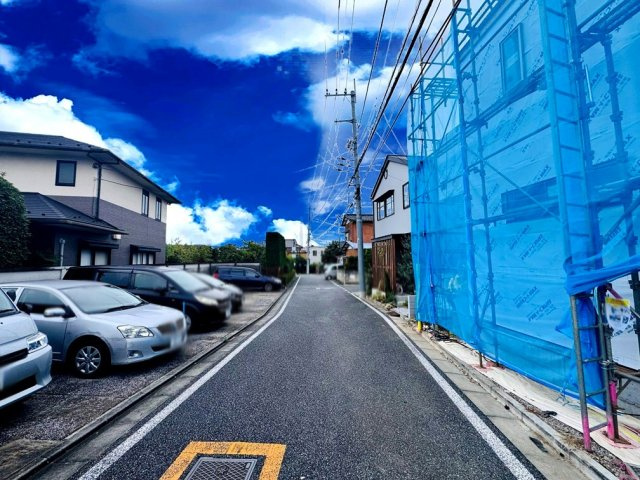 【前面道路含む現地写真】 | 練馬区土支田3丁目　新築一戸建住宅　全1棟　（成増店） | 住環境の良さが魅力の住まい
