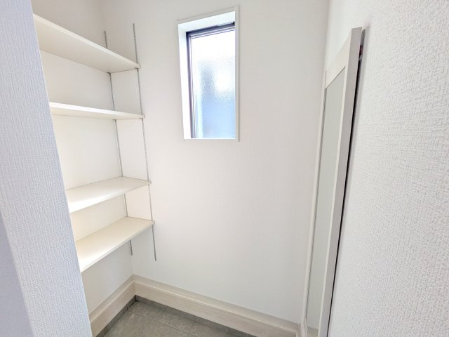 龍ケ崎市小通幸谷町　1期　新築戸建ての玄関