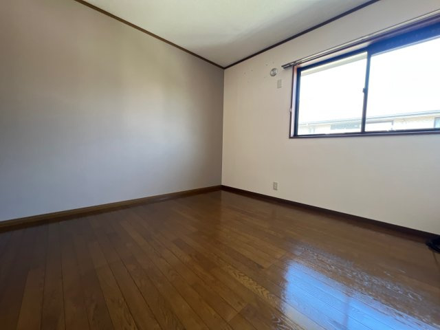 リバーサイド弐番館の寝室
