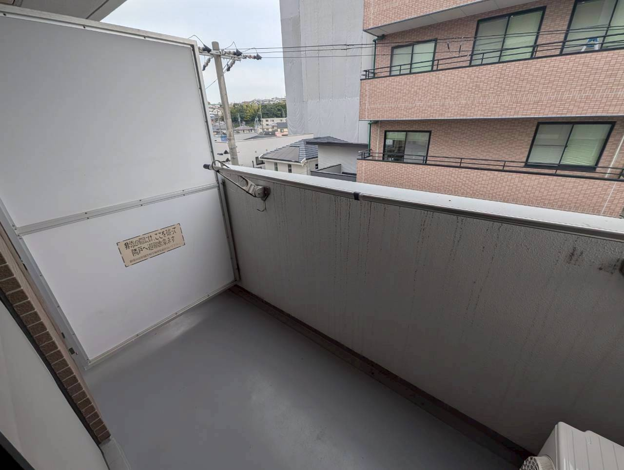 ディアコート川西　弐番館のバルコニー