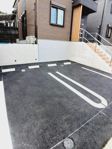 メゾンヨシマツⅣの駐車場|駐車場