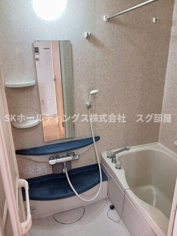 ナレッジ倉谷の浴室