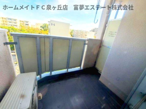 ビレッジハウス泉北栂タワー1号棟のバルコニー