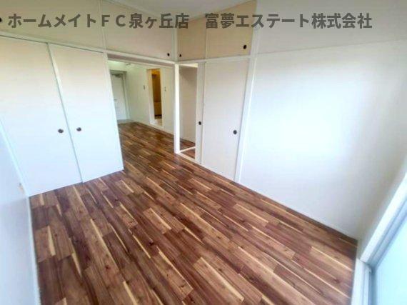 ビレッジハウス泉北栂タワー1号棟の居間・リビング