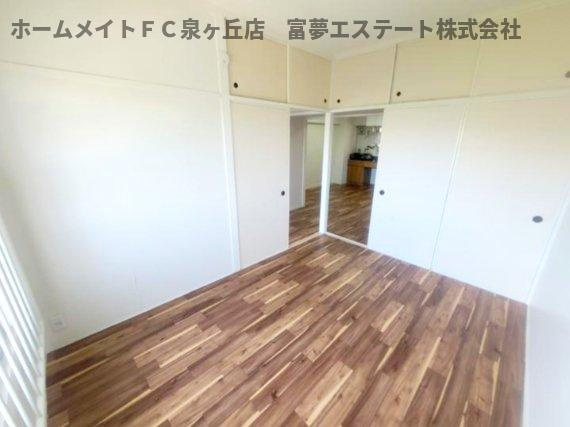 ビレッジハウス泉北栂タワー1号棟の洋室