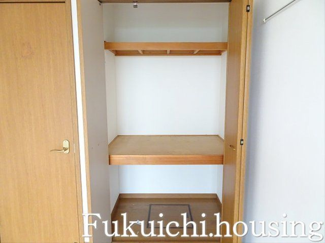 櫻ハウス大八木の収納