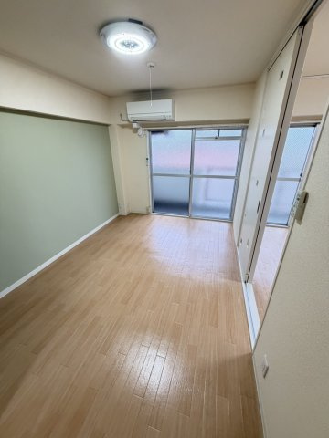 【寝室】 | 第2高光マンション
