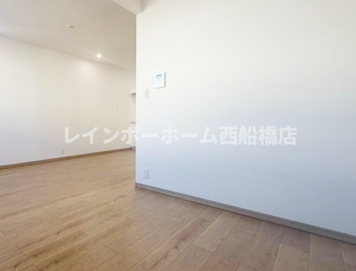 パインルーツ国府台の内装