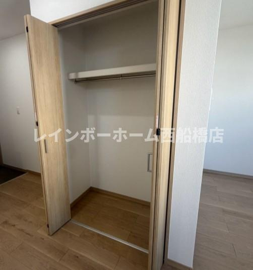 パインルーツ国府台の収納