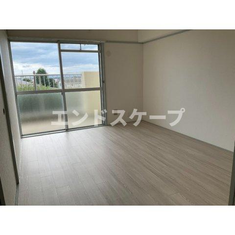 広木マンションの居間・リビング|高崎、前橋のお部屋探しはエンドスケープまで！お客様の理想お聞かせ下さい♪