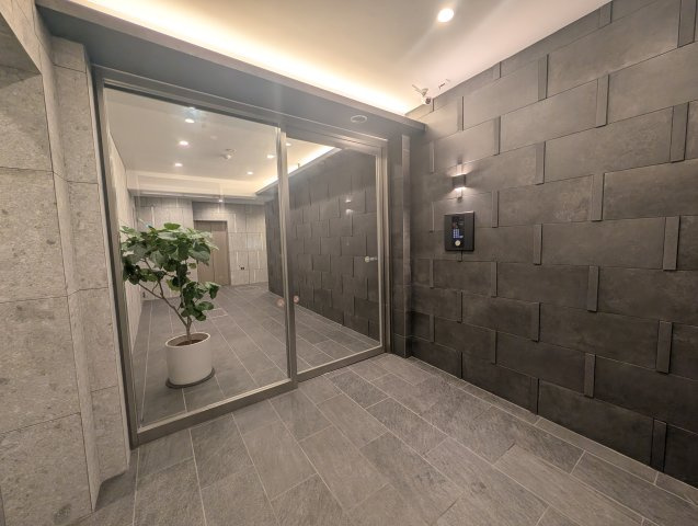 プレシャスのエントランス