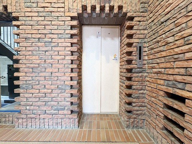 【設備】 | 自由が丘メープル | エレベーター　物件設備についての画像です。～即日のご見学可能～　お問合せはお気軽に。