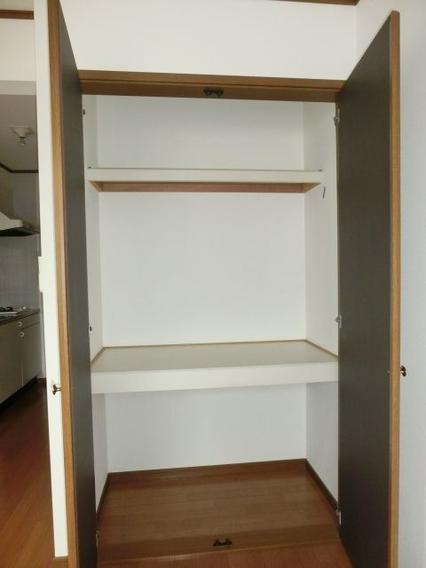 グリーンハイツＭの収納