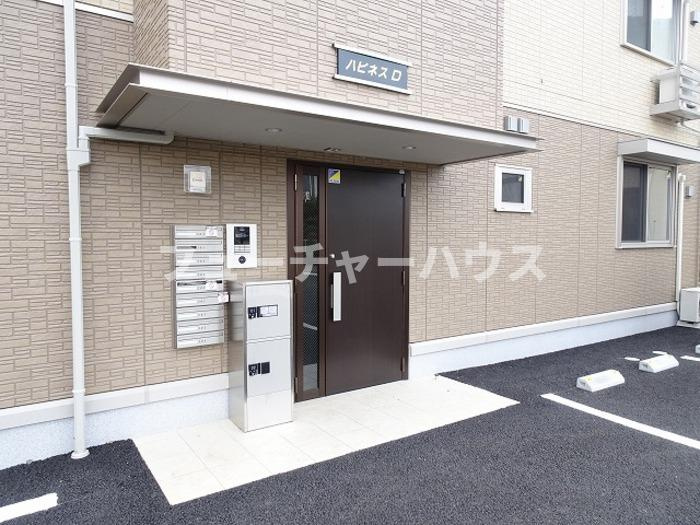 ハピネス　Ｄのエントランス