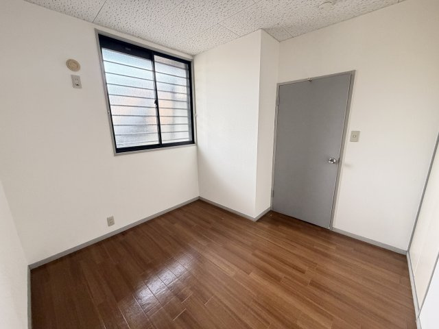 サンライフ安田の内装