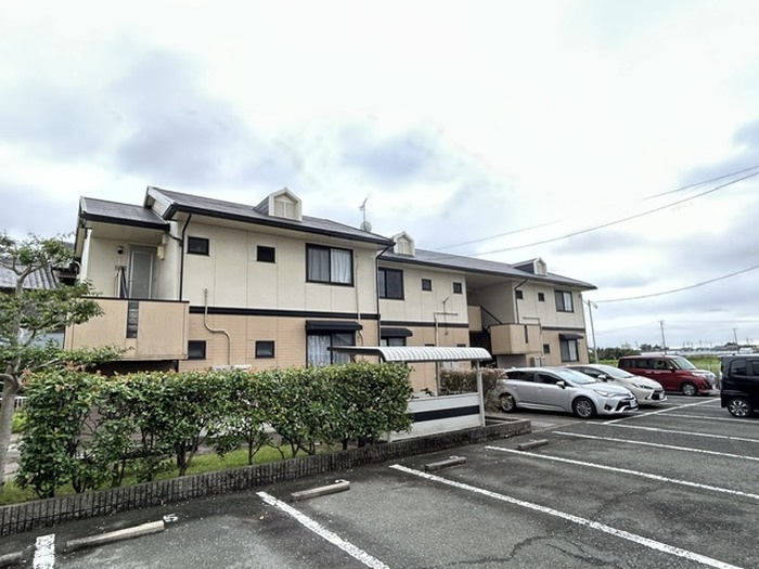 セジュール横須賀Ａ棟の外観