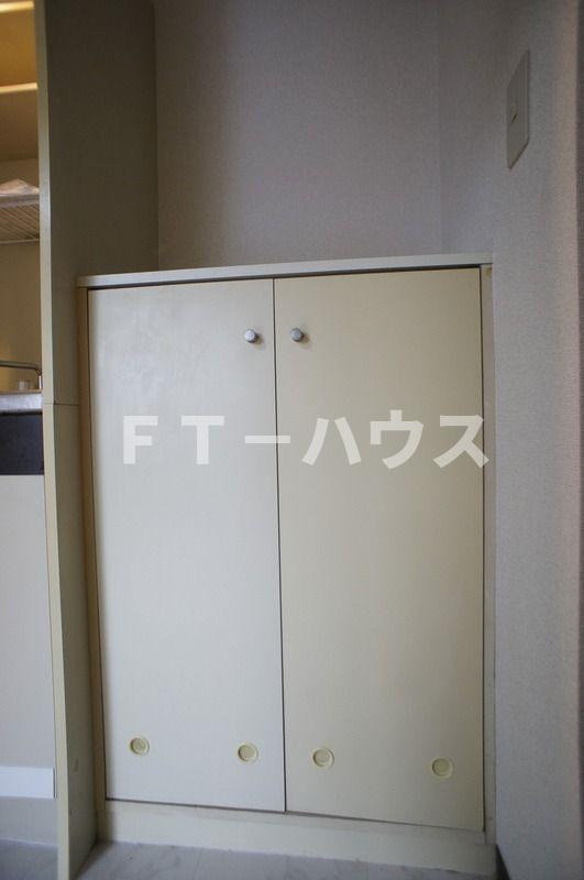 ジュネパレス船橋第3の玄関