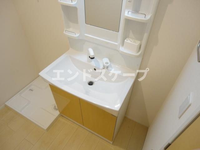 ラムールⅡの洗面所|洗髪洗面化粧台
高崎、前橋のお部屋探しはエンドスケープまで！お客様の理想お聞かせ下さい♪