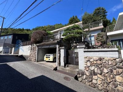 【キッチン】 | 長田区雲雀ケ丘テラスハウス | 閑静な住宅街♪住環境良好♪
シャッター付き車庫あり(車種制限有)♪