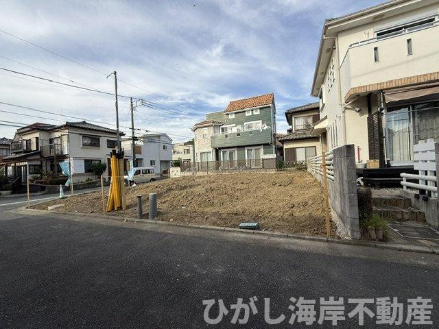 茅ヶ崎市室田２丁目　新築戸建　全２棟の外観|10月16日撮影　建築中　現地外観