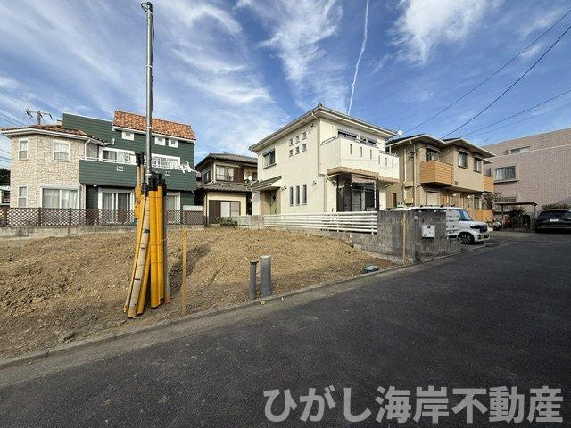 茅ヶ崎市室田２丁目　新築戸建　全２棟の外観|10月16日撮影　建築中　現地外観