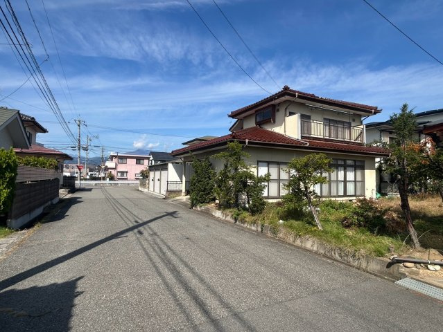 長野市大字大豆島4268番111の前面道路含む現地写真