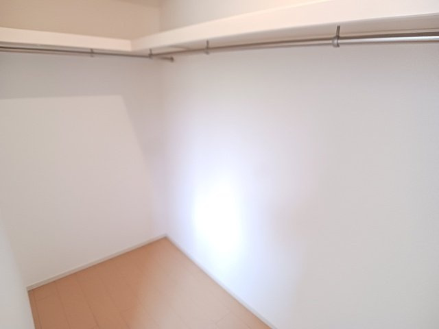 サニー　ハピネスⅡの収納