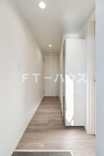 Contel 湊町の居間・リビング