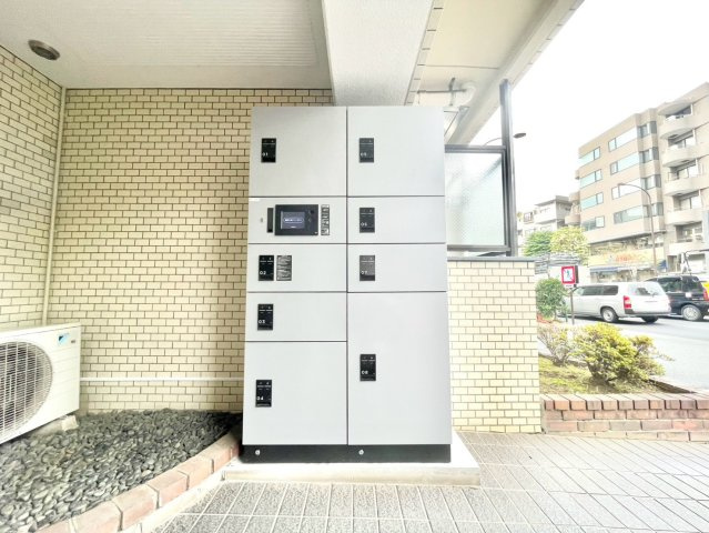 コスモ東長崎のその他|2026.10.16撮影

現地ご見学希望・資料請求などお気軽にお問い合わせ下さい！
03-5990-5201
