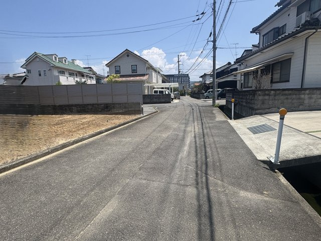 ☆選べる家具プレゼント☆東長戸③　3LDKの前面道路含む現地写真