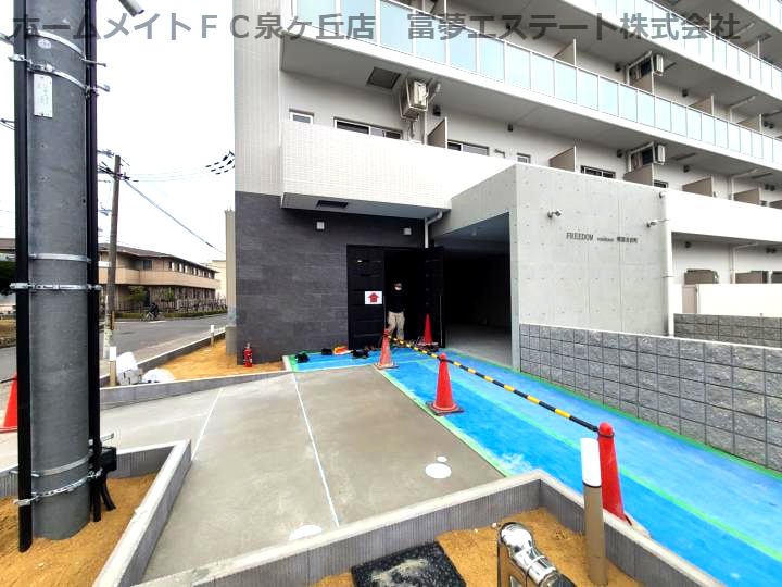FREEDOM residence堺深井沢町のエントランス