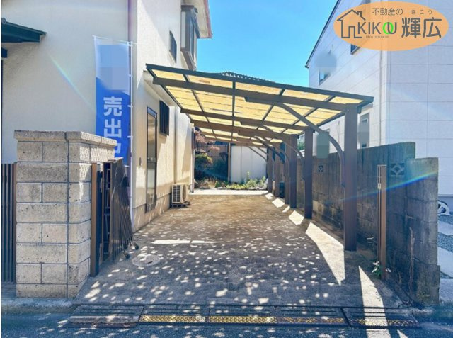 高砂市伊保崎2丁目　中古戸建の駐車場